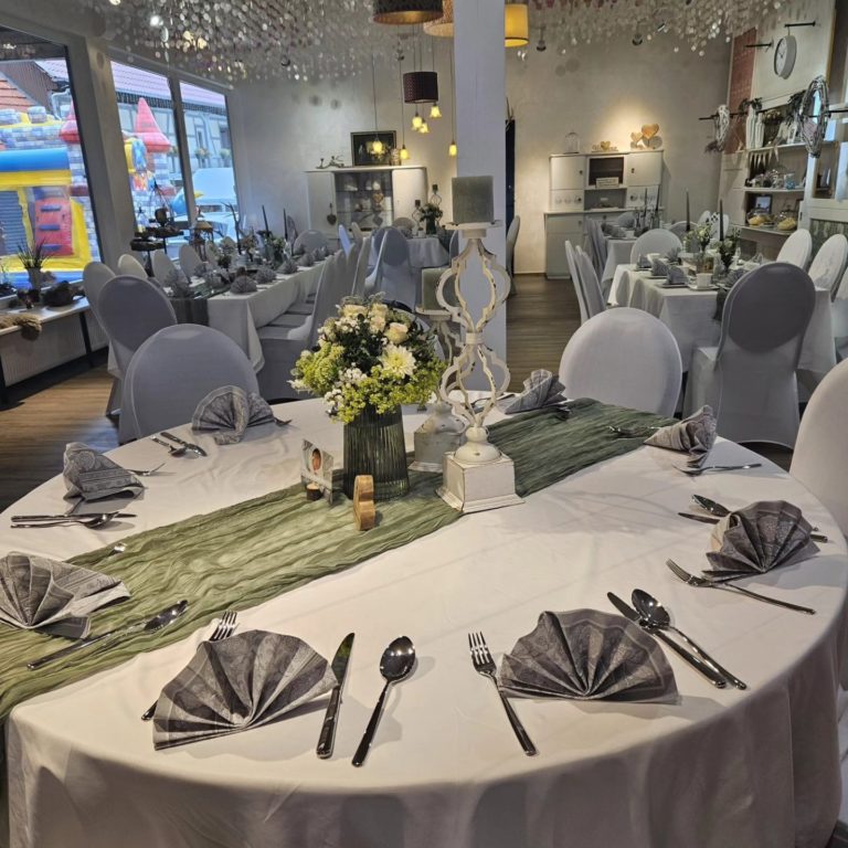 Fotomotiv Eventscheune Tafel Sternadels Hof